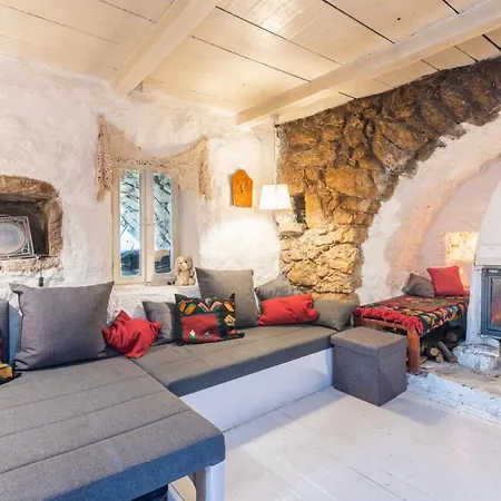 Rustic Art House Krk Kras