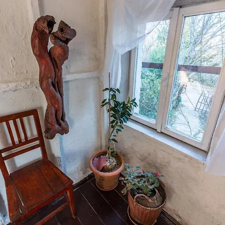Rustic Art House Krk *