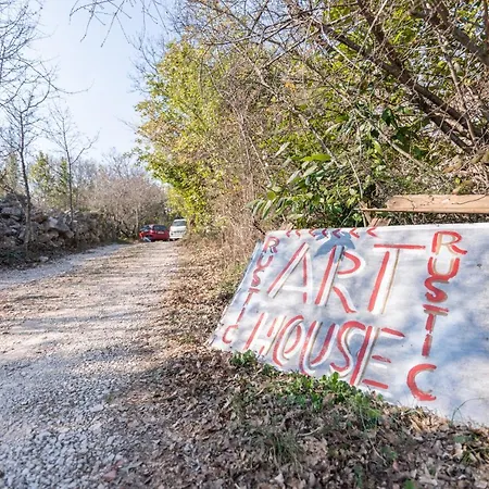 Rustic Art House Krk